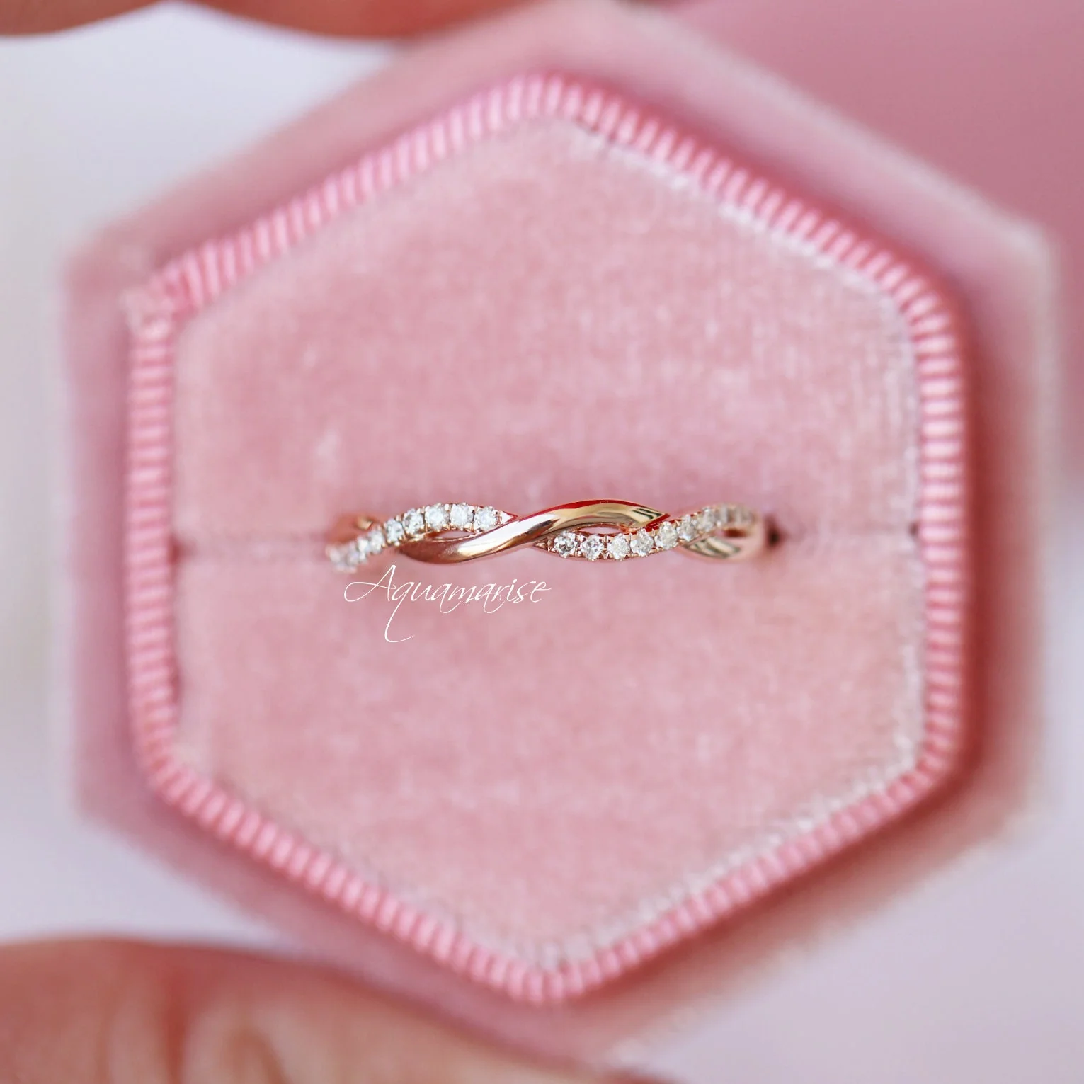 Petite Twisted Vine Wedding Band in 14K Solid Rose Gold - Image 3