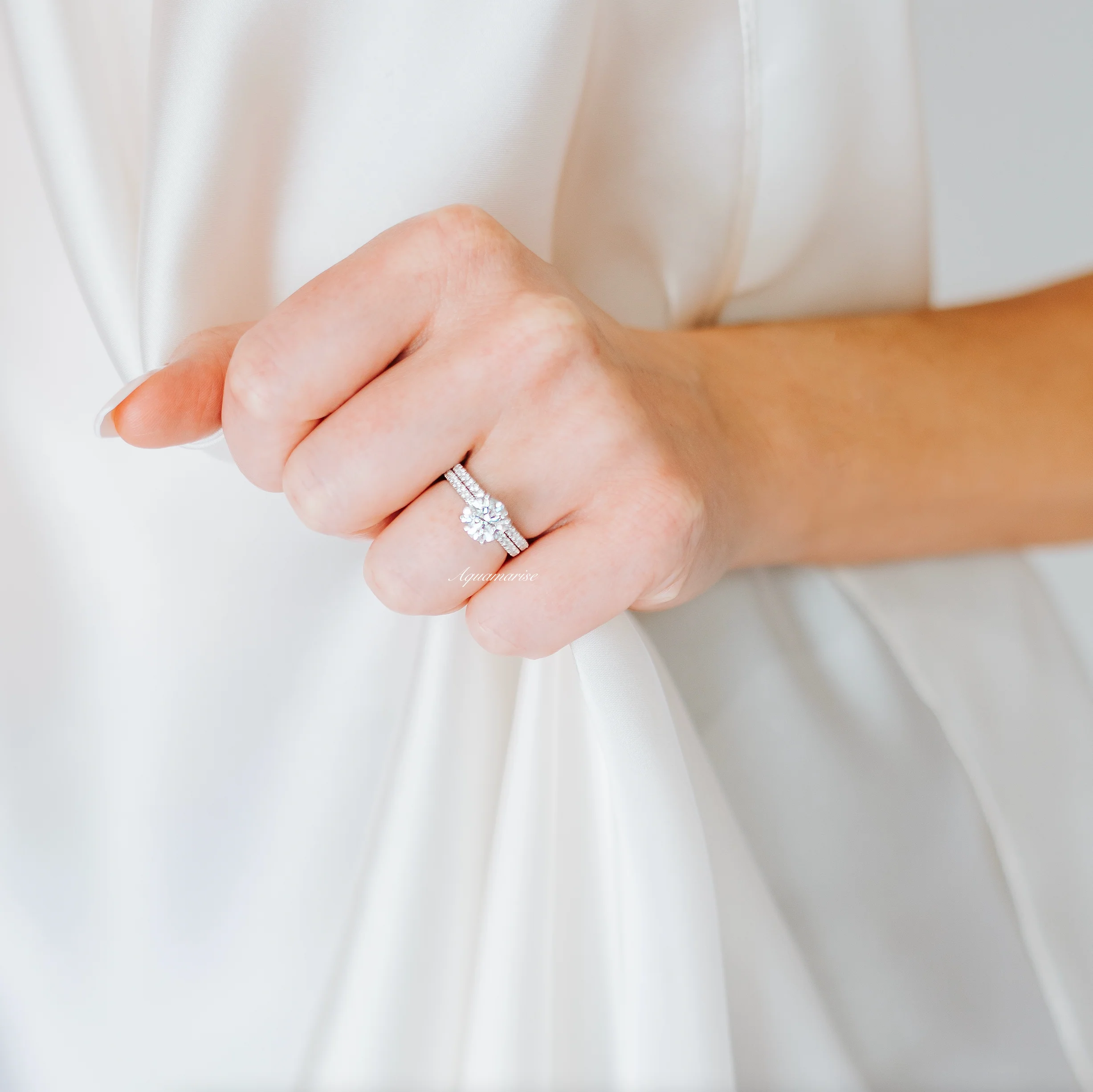 Round Lab-Grown Diamond Engagement Ring in 14K White Gold (IGI Certified) - Image 3