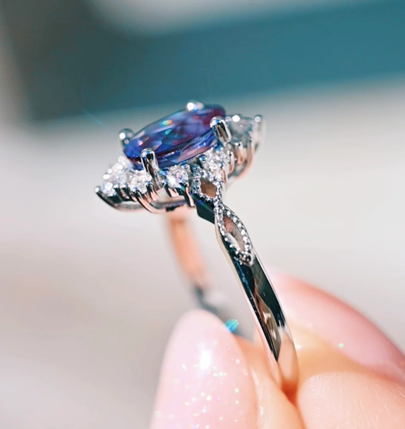 Nesta Alexandrite & Paula Shell Couples Ring Set - Image 8