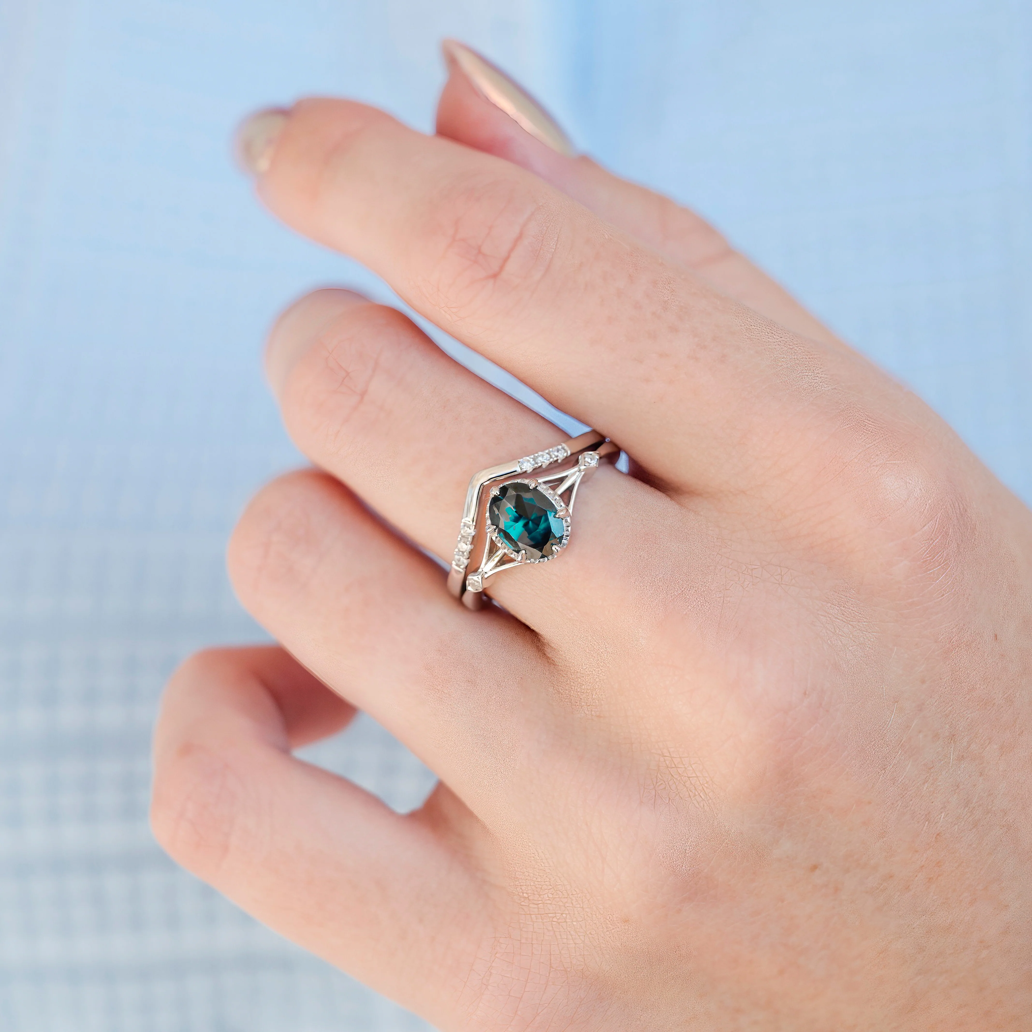 Celtic Natural London Blue Topaz Couples Ring Set - Image 4