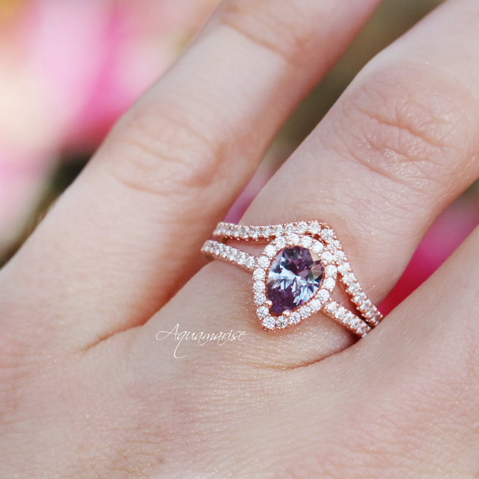 Chevron Stacking Wedding Band in 14K Rose Gold Vermeil - Image 4