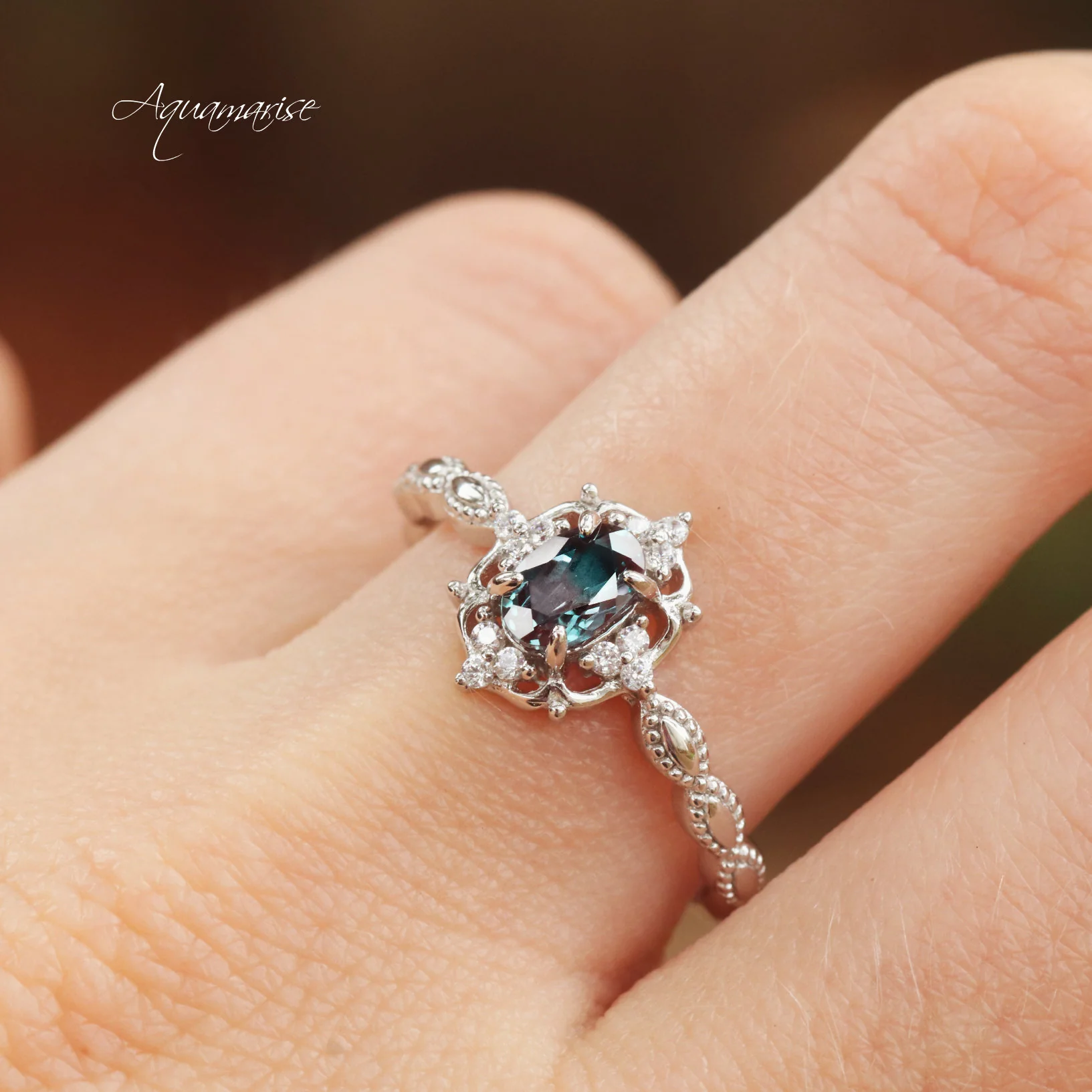 Vintage Alexandrite Engagement Ring in 14K White Gold - Image 4