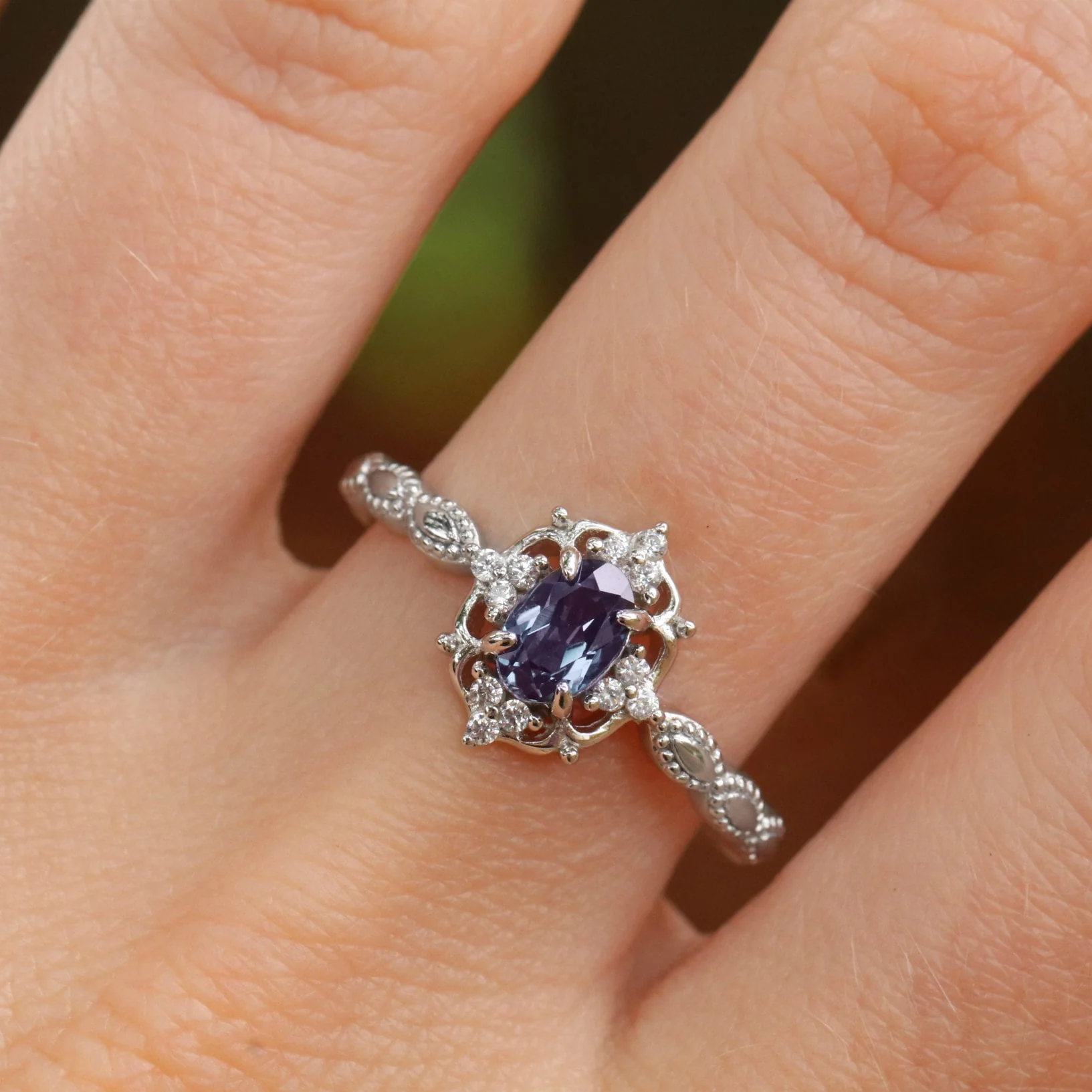 Vintage Alexandrite Engagement Ring in 14K White Gold - Image 5