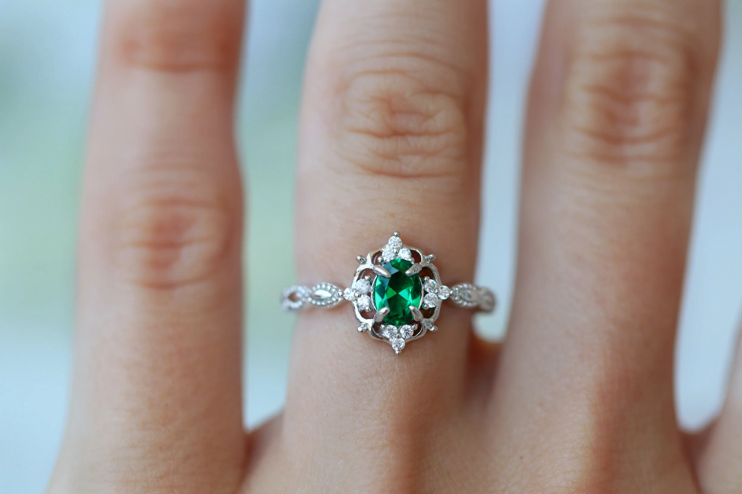 Vintage Emerald Engagement Ring in 14K White Gold - Image 4