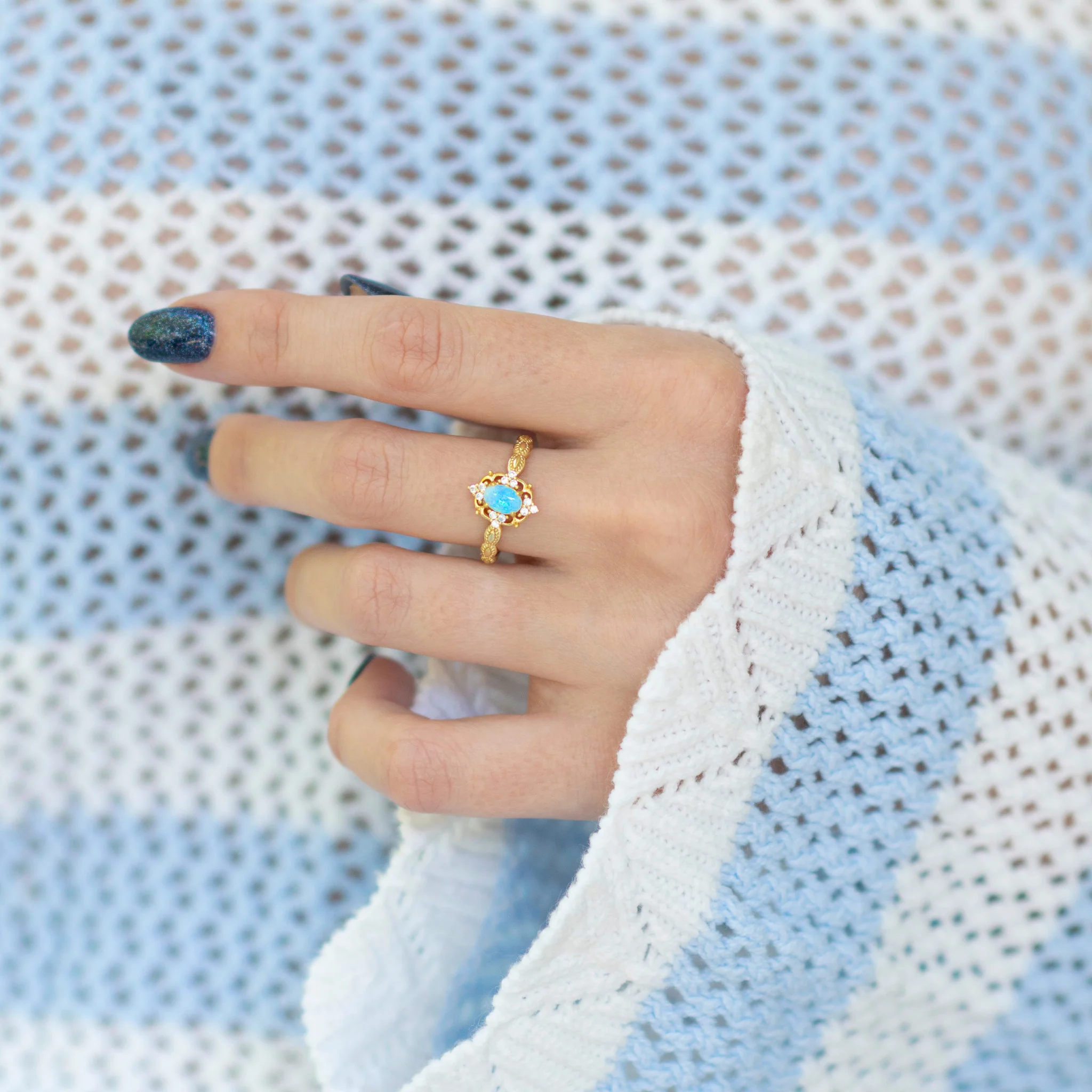 Vintage Natural Australian Opal Engagement Ring in 14K Solid Yellow Gold - Image 5