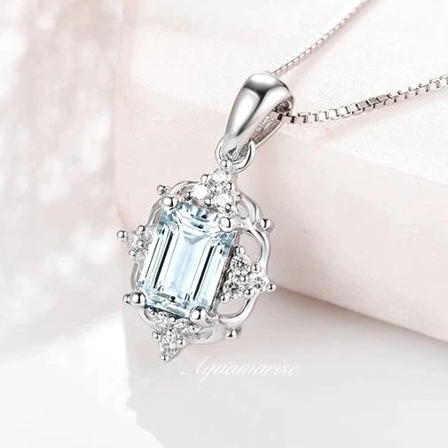 Vintage Natural Aquamarine Necklace in Sterling Silver - Image 2