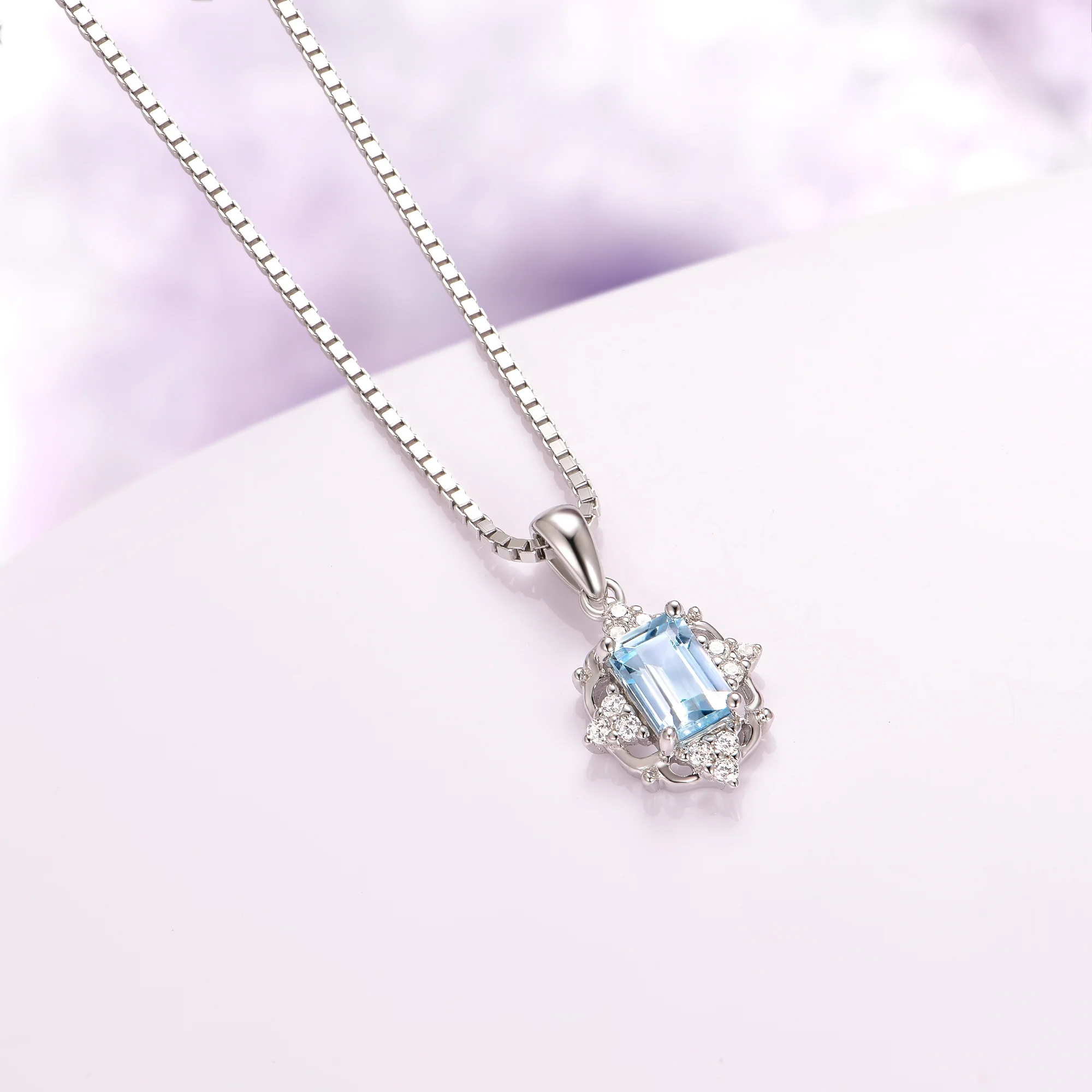 Vintage Natural Aquamarine Necklace in Sterling Silver - Image 4