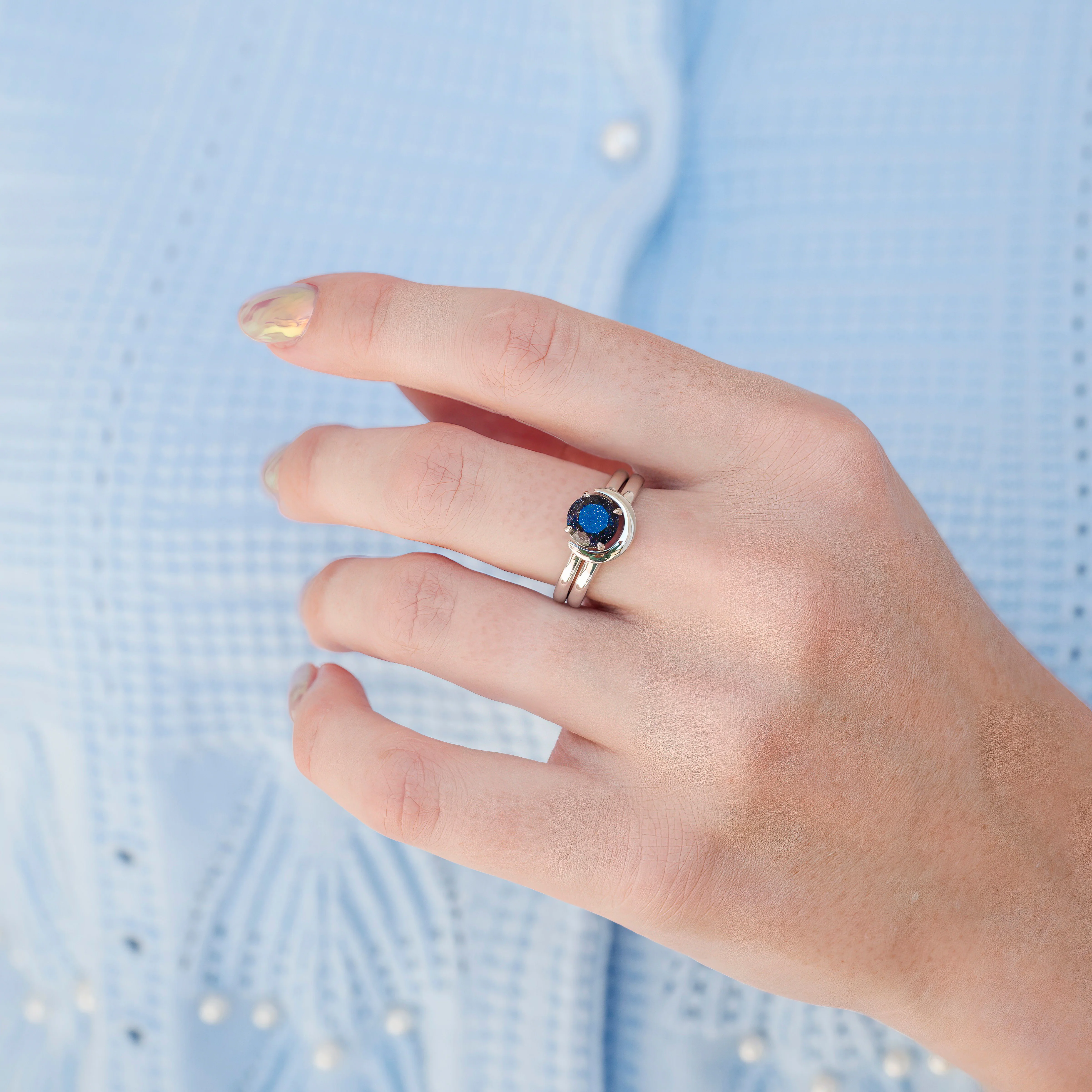 Starry Night Crescent Moon Couples Ring Set - Image 3