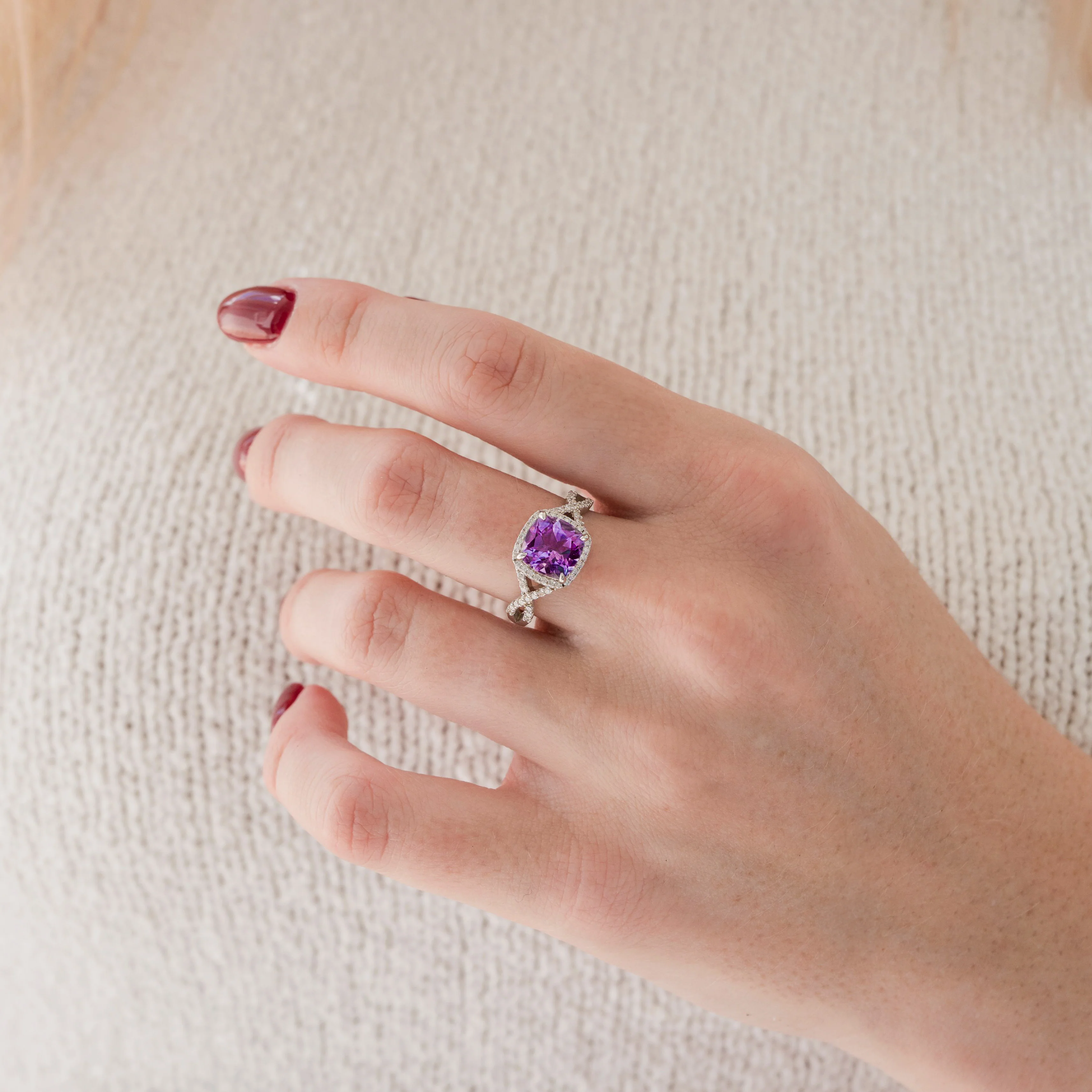 Flair Cushion Cut Natural Amethyst Ring in Sterling Silver - Image 4
