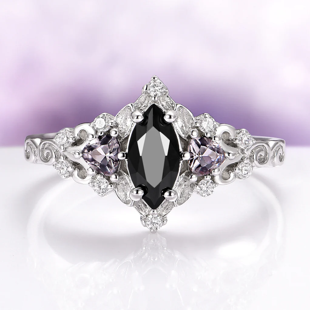 Elain Black Onyx Couples Ring Set - Image 2