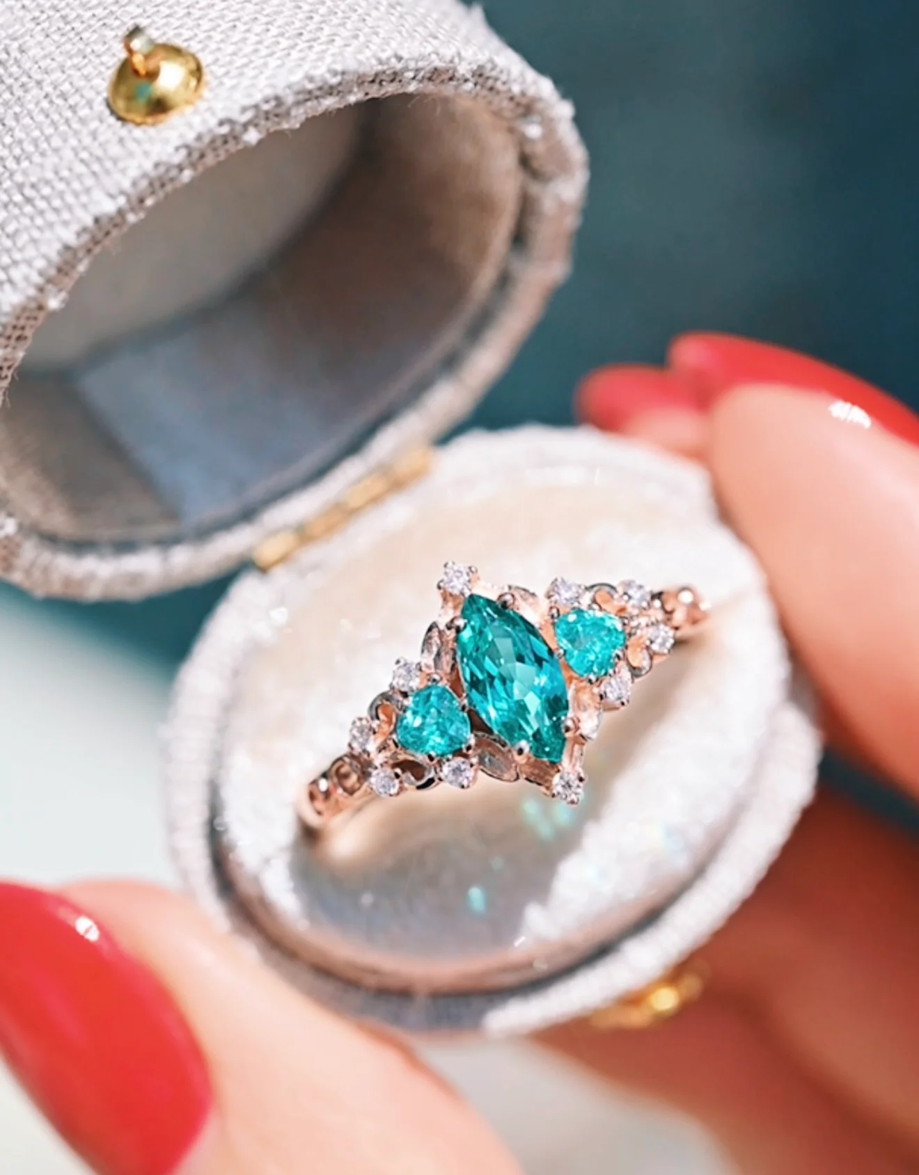 Elain Teal Sapphire Fairy Engagement Ring in 14K Solid Rose Gold - Image 8
