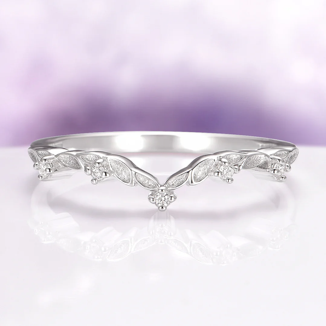Filigree Leaf Natural Diamond Wedding Band in 14K White Gold