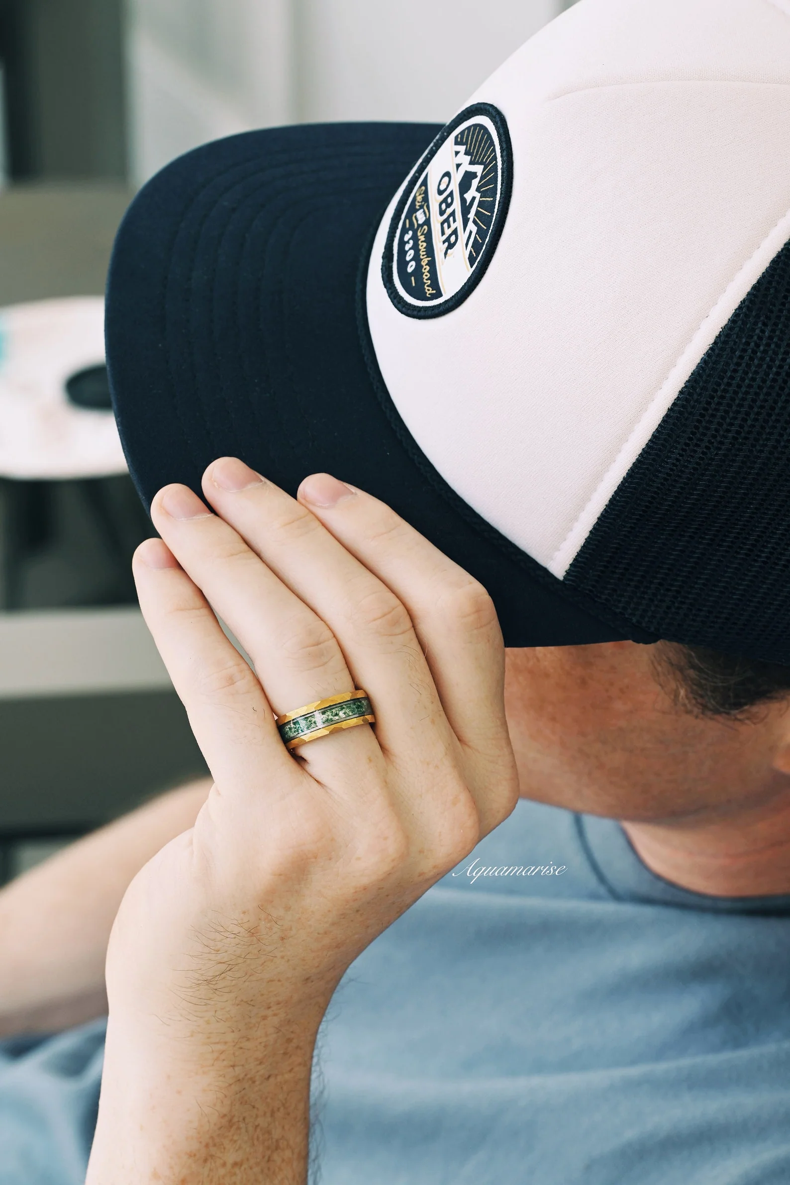 Crushed Green Moss Agate Hammered Wedding Band in Gold Tungsten Carbide (8mm) - Image 2