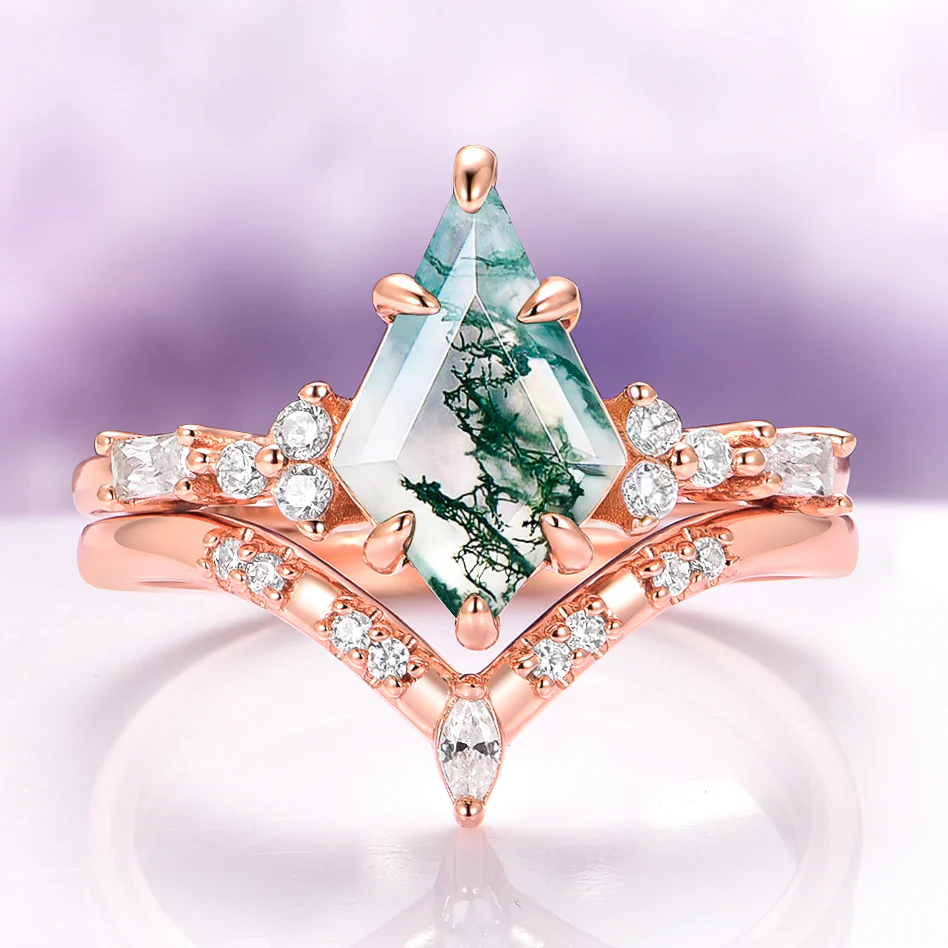 Kite Cut Green Moss Agate Engagement Ring Set in 14K Solid Rose Gold