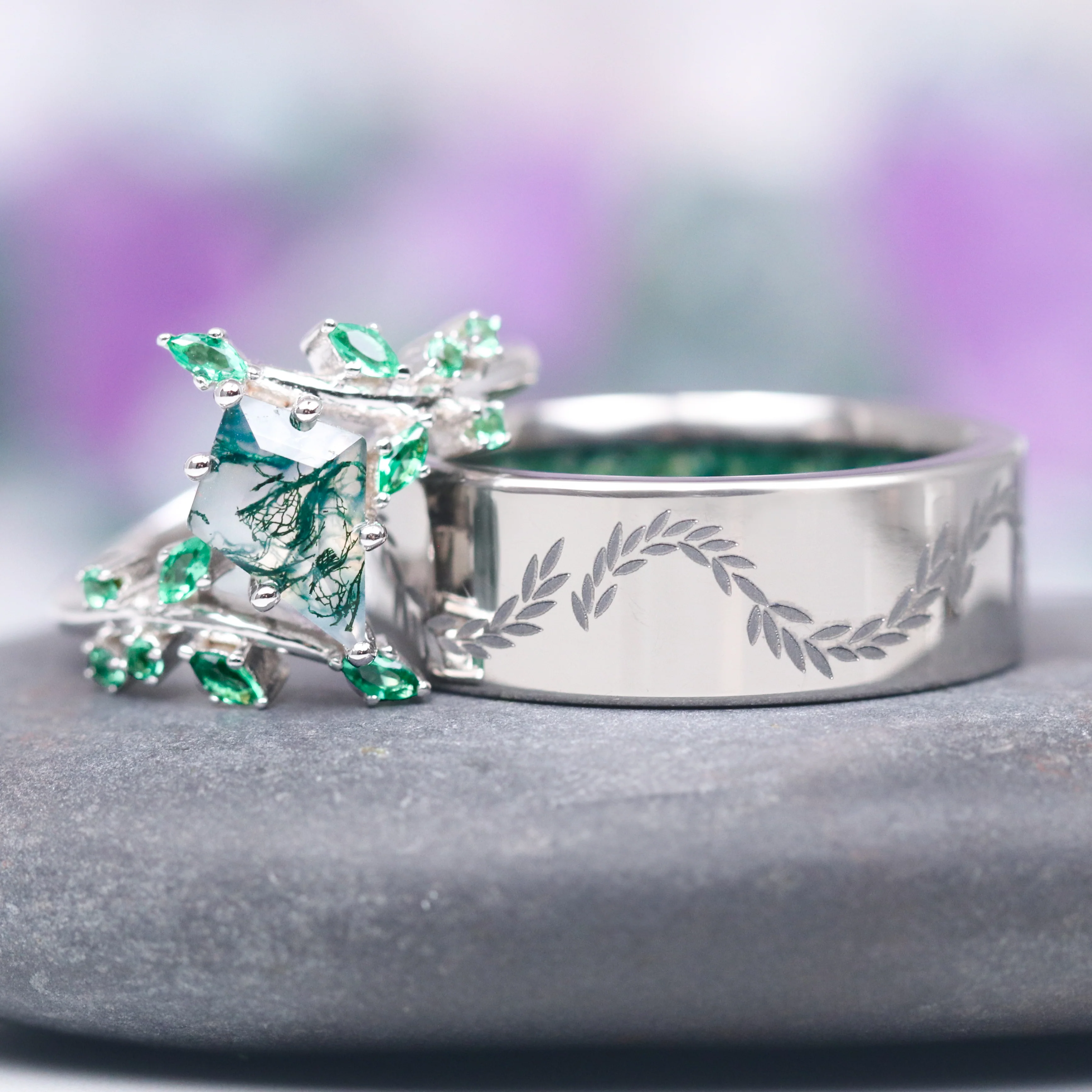 Kite Moss Agate & Emerald Leaf Couples Ring Set