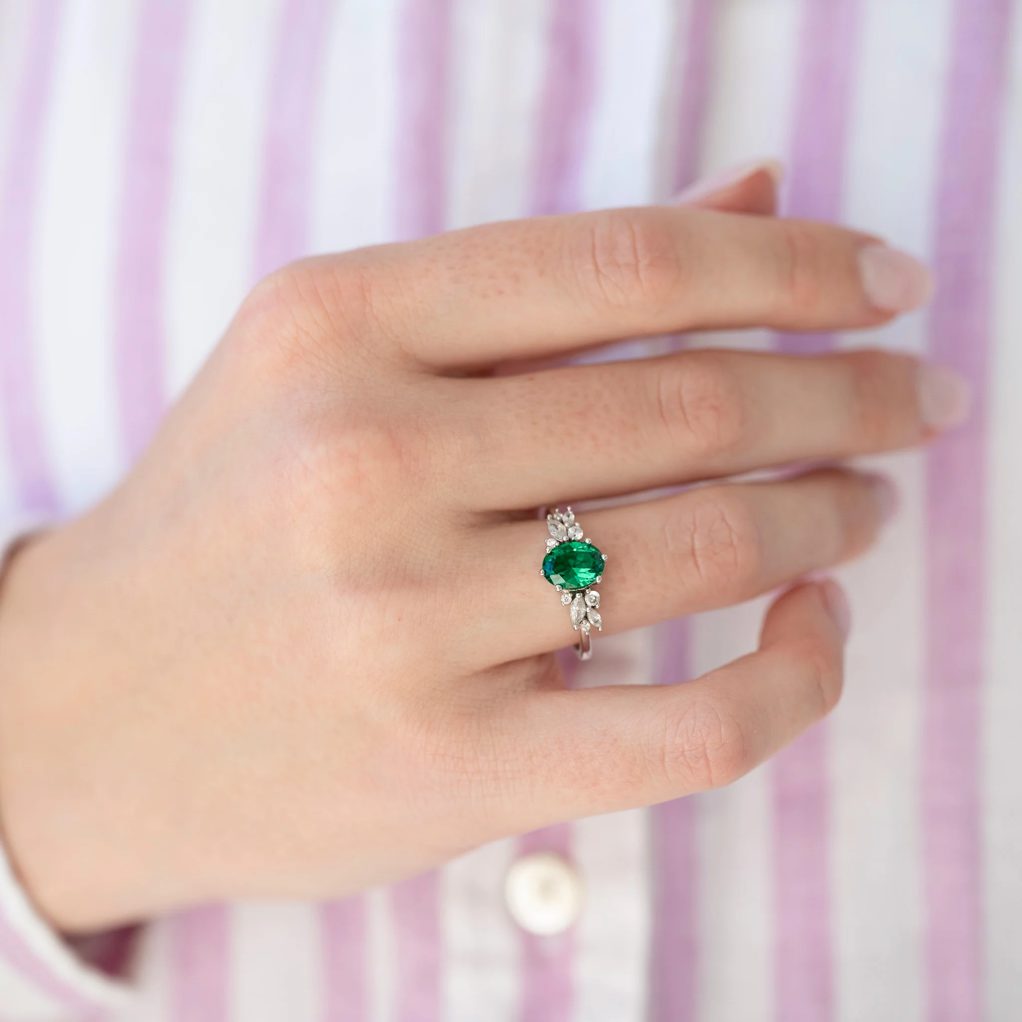 Lily Vintage Emerald Flower Engagement Ring in 14K White Gold - Image 4
