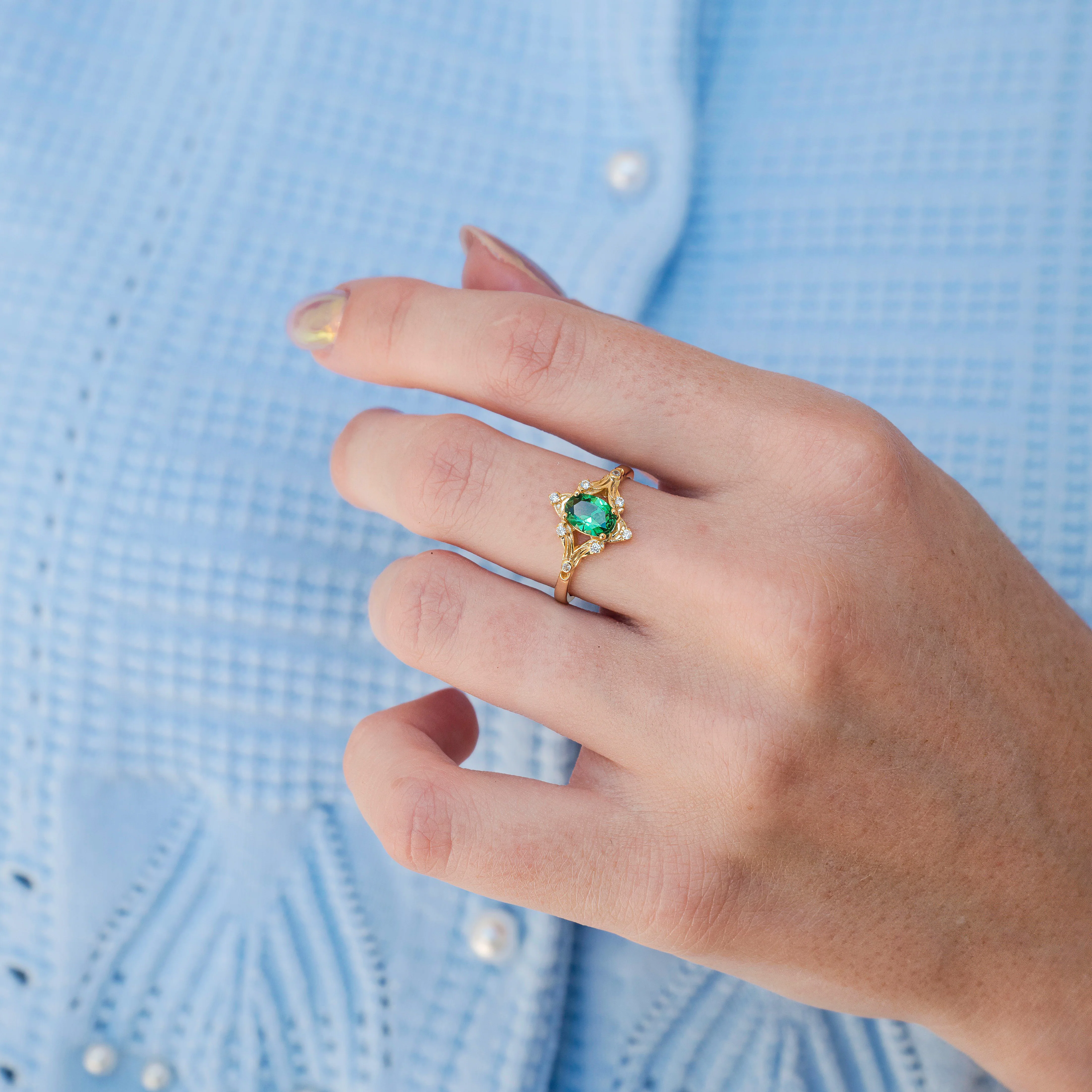 Maeve Emerald Couples Ring Set - Image 4