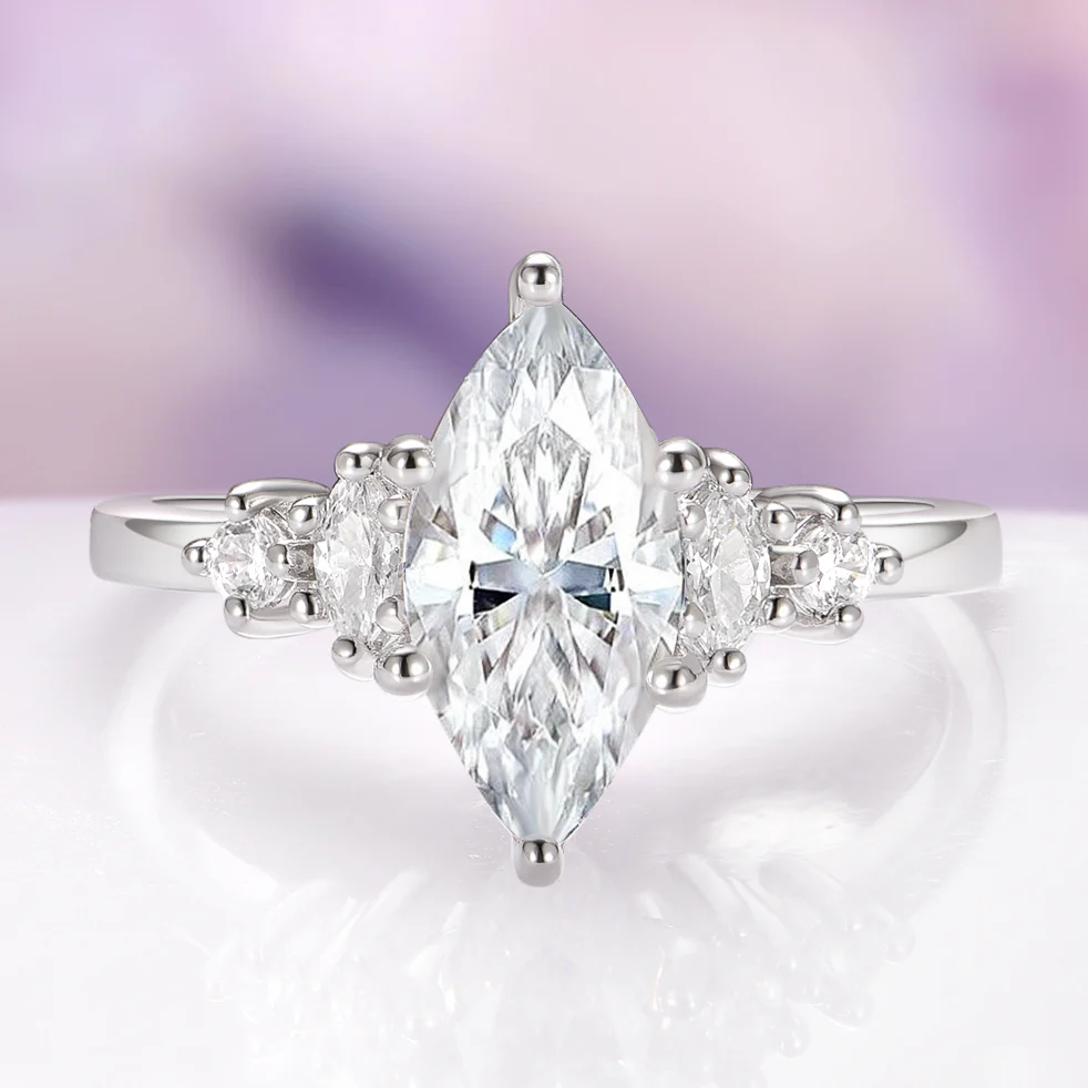 Marquise Lab-Grown Diamond Engagement Ring in 14K White Gold (IGI Certified)