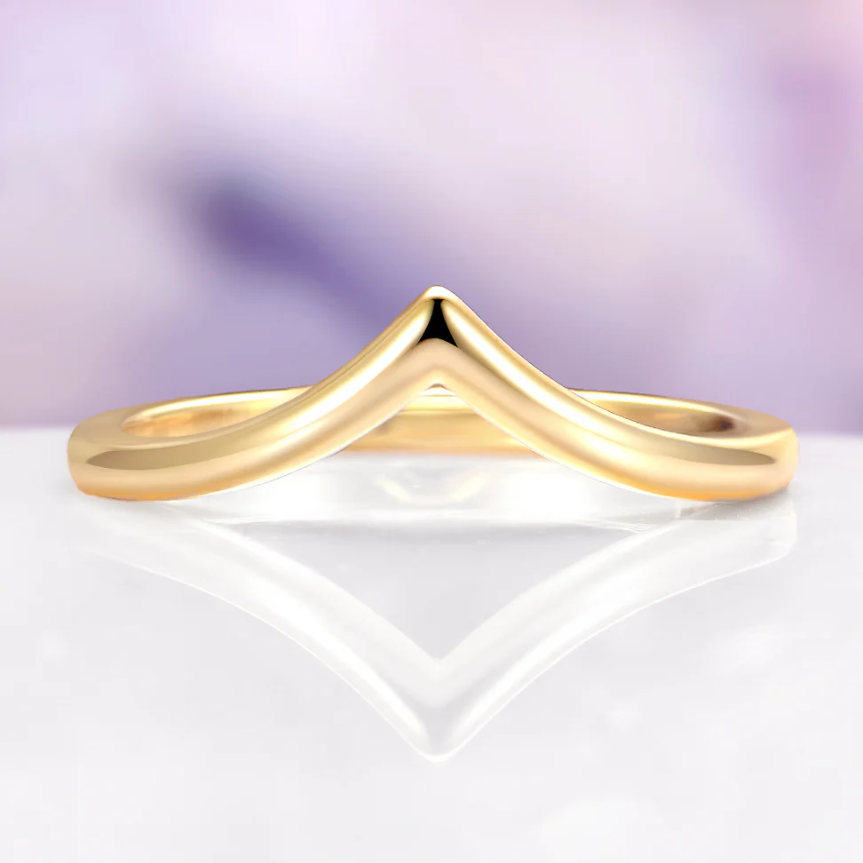 Chevron Wedding Band in Solid 14K Yellow Gold