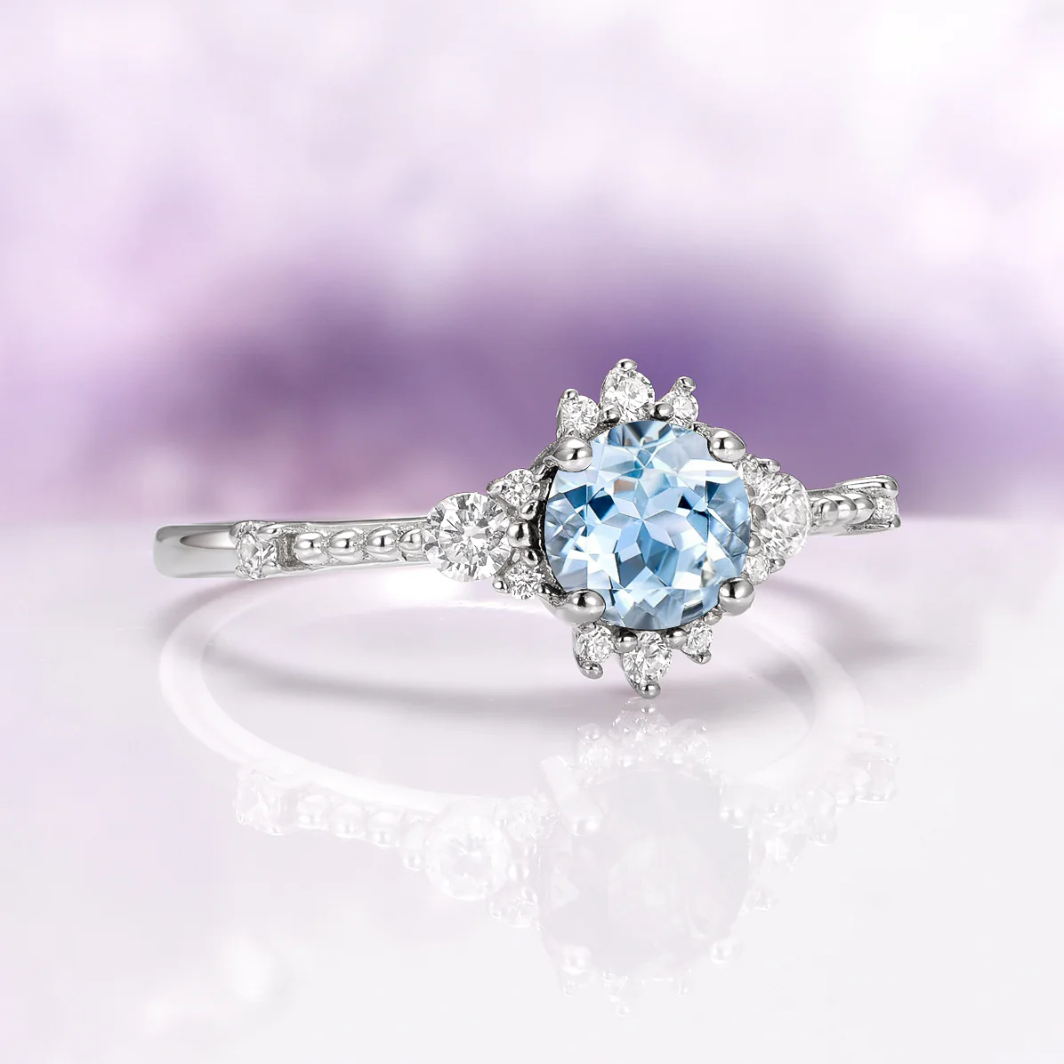 Vintage Round Cut Aquamarine Ring in Sterling Silver - Image 6